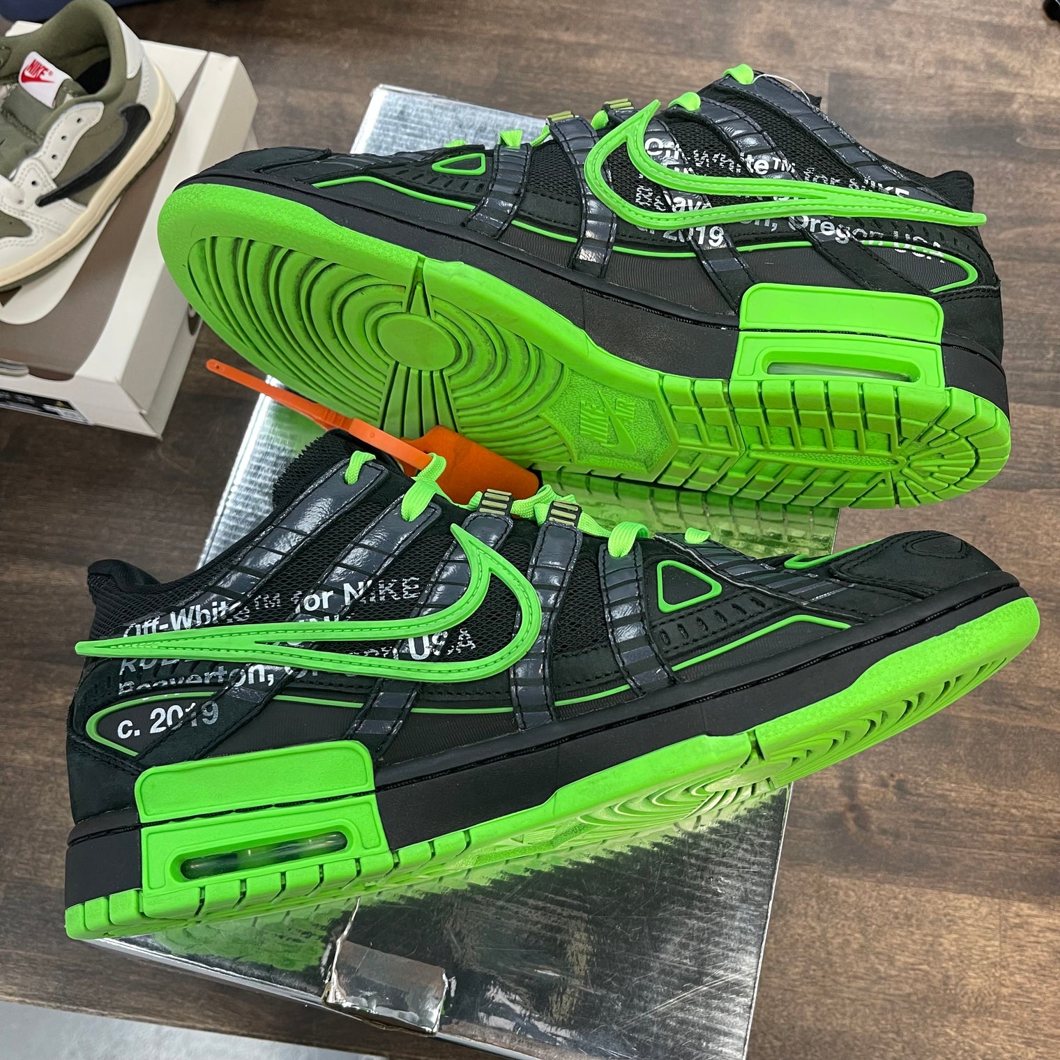 Green Strike Off-White Nike Rubber Dunk (USED)