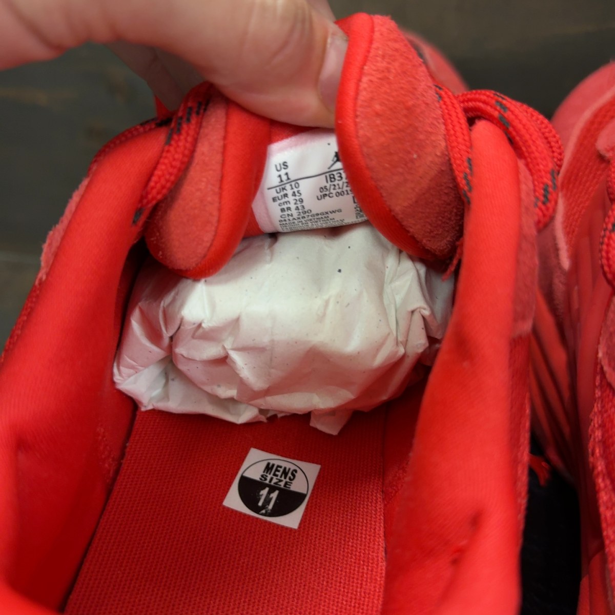 Jordan Trunner O/S University Red - Image 7