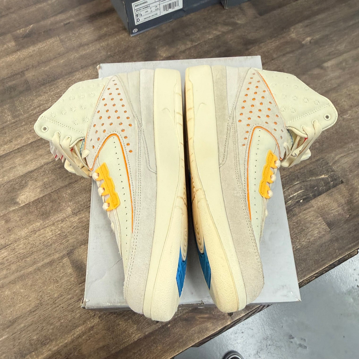 Union Rattan Jordan 2 Retro (USED)