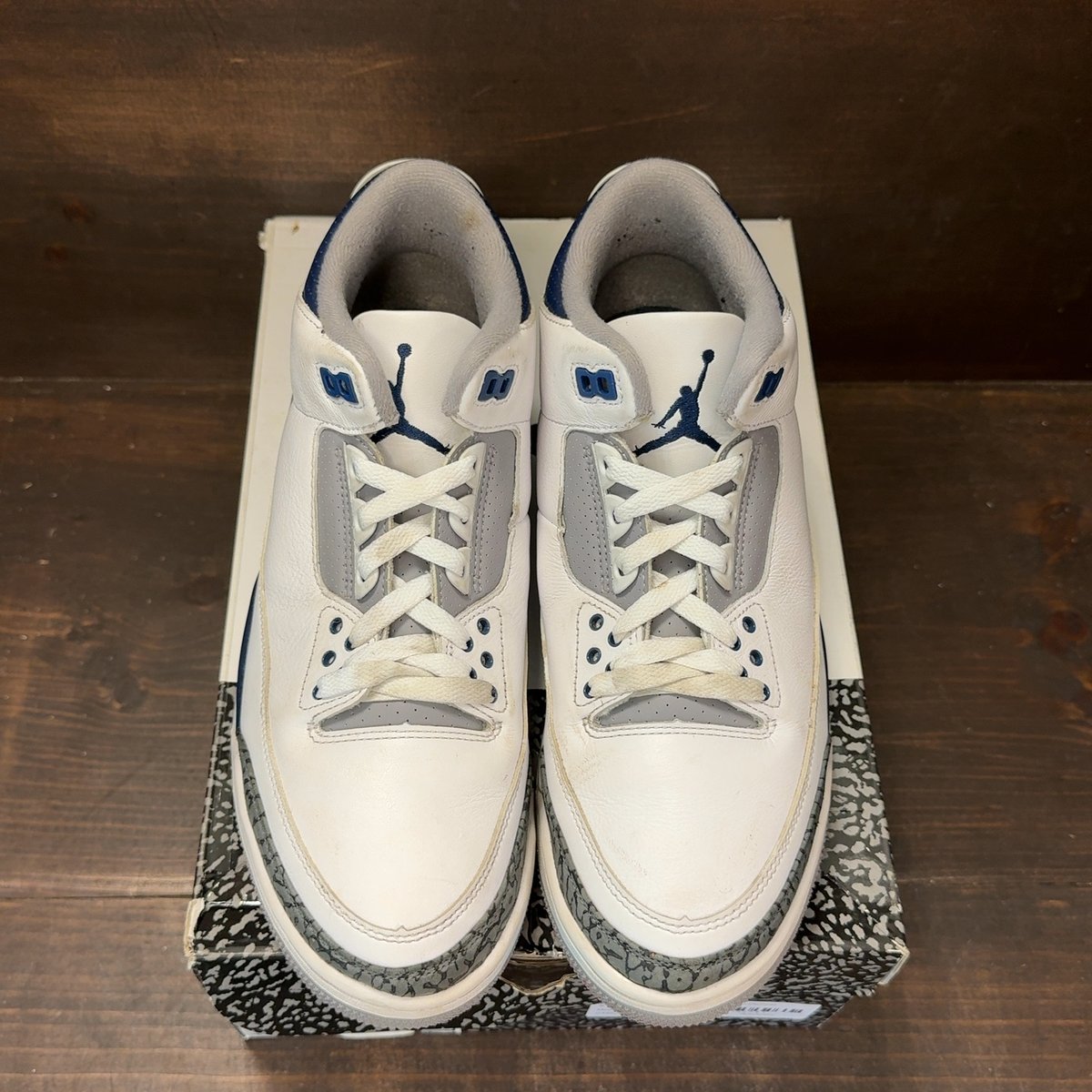 Jordan 3 Retro Midnight Navy Size 9 (Pre-Owned) - tag