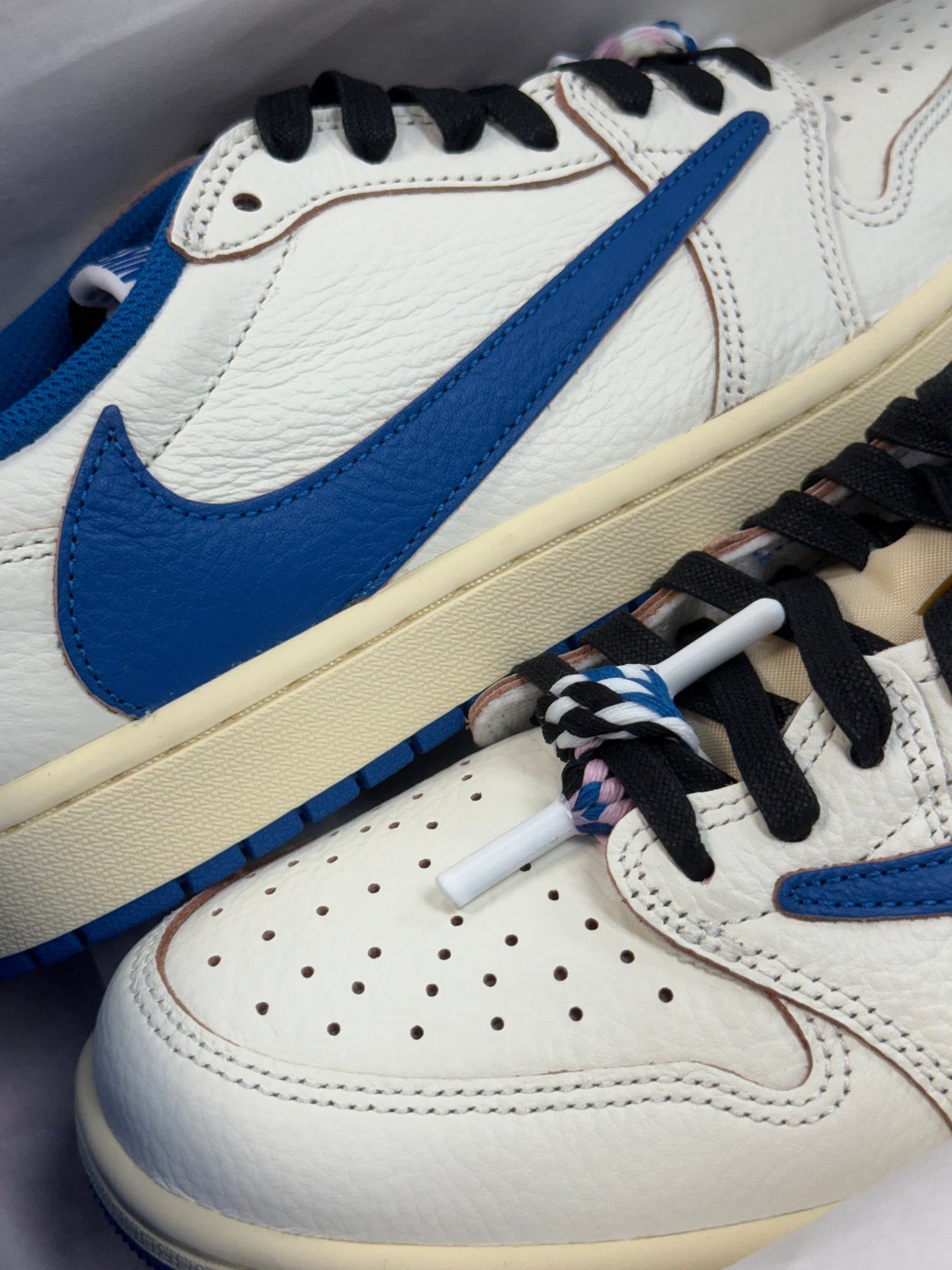 ⚡️ Travi5 sc0tt Jordan 1 Lo Military Blue