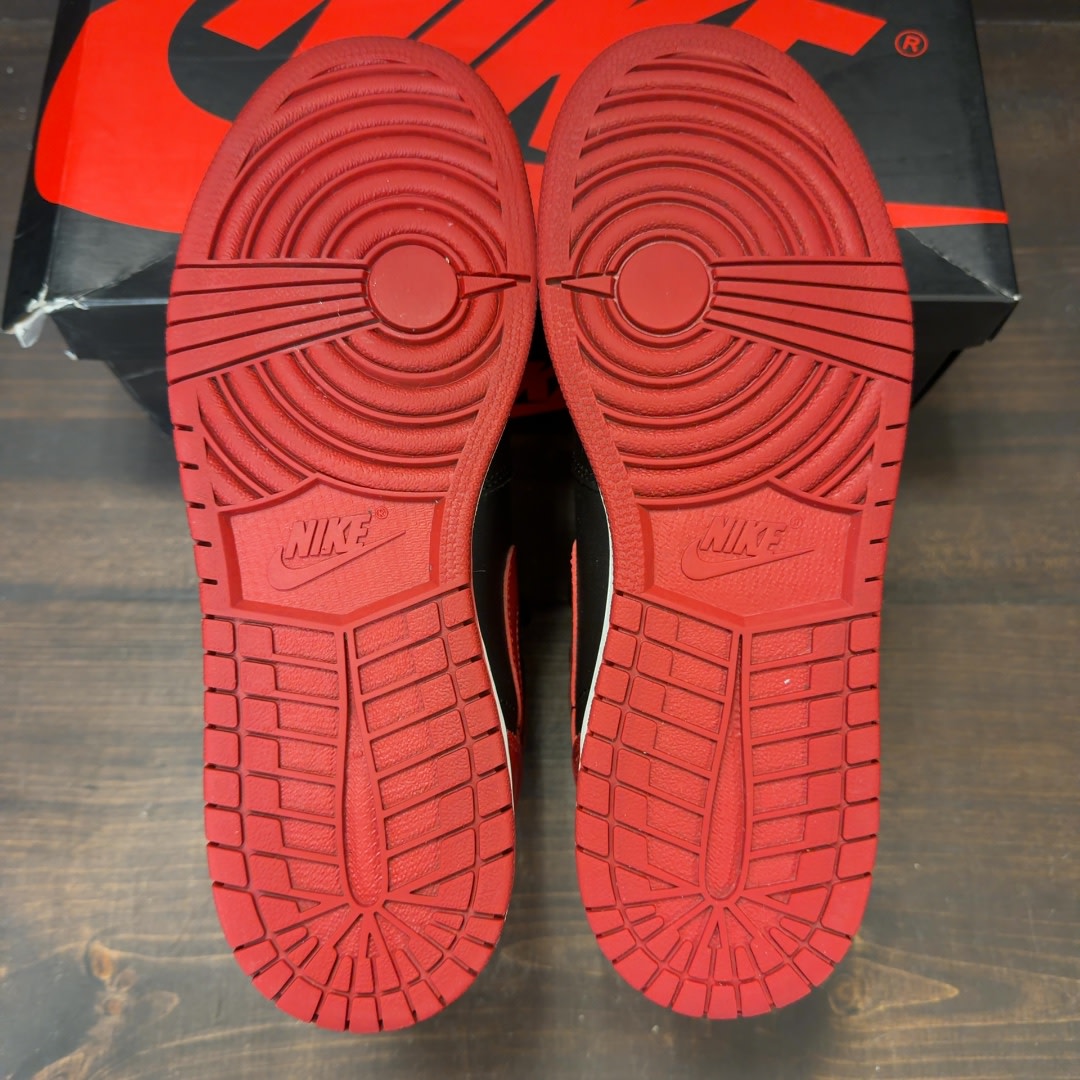 Jordan 1 Retro Bred Banned (2016) (GS) - Image 6