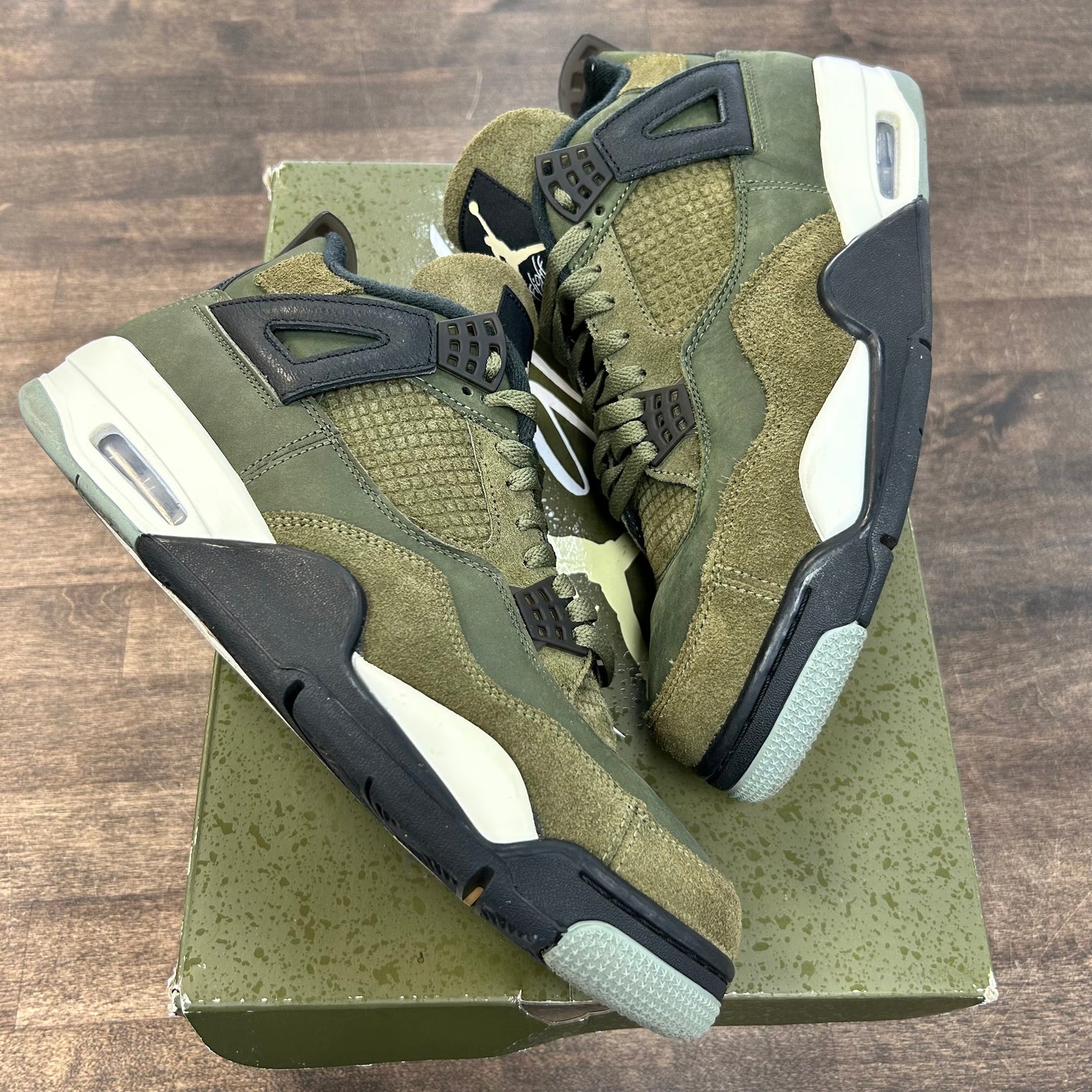 Craft Olive Jordan 4 (USED)