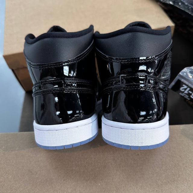 (GS) Space Jam Jordan 1 Mid  (USED,No Box)