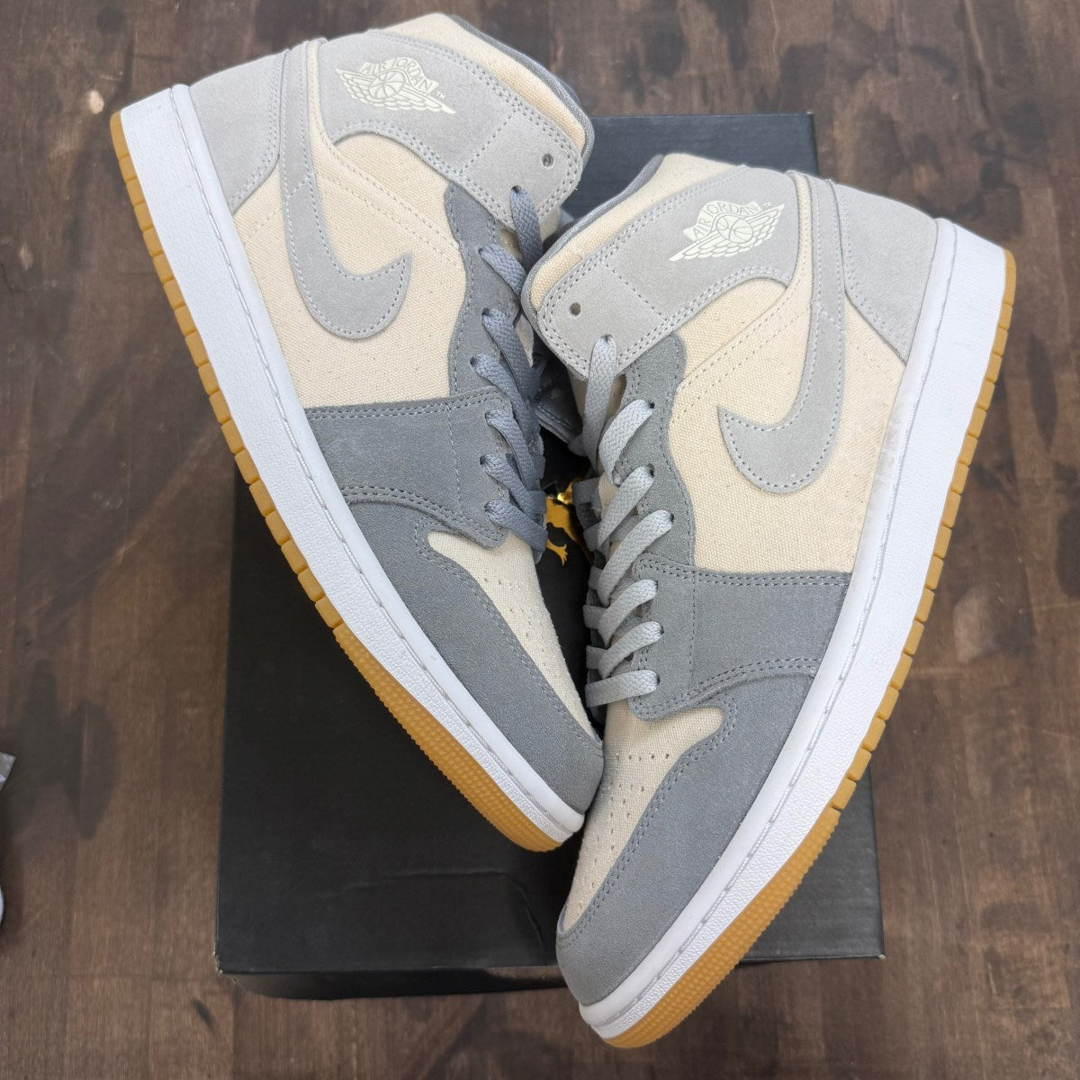 Jordan 1 Mid SE Coconut Milk Particle Grey - Image 1