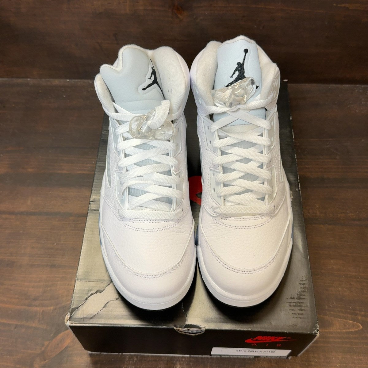 Jordan 5 Retro White Metallic (2026) - Image 3