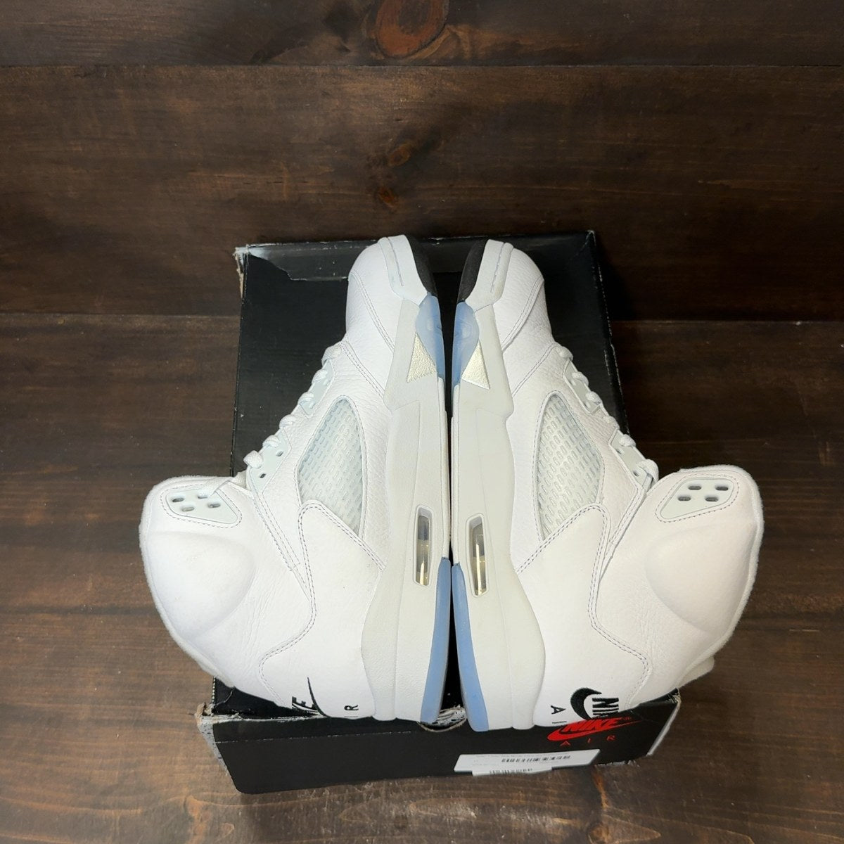 Jordan 5 Retro White Metallic (2026) - Image 6