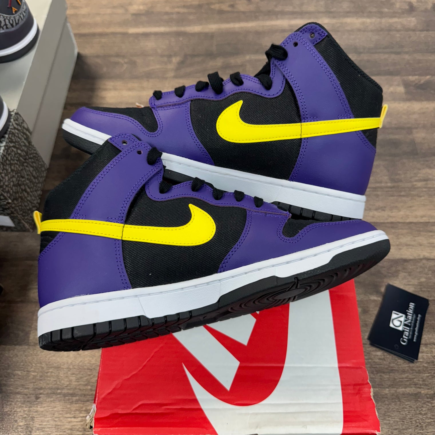 Lakers Dunk High EMB (USED)