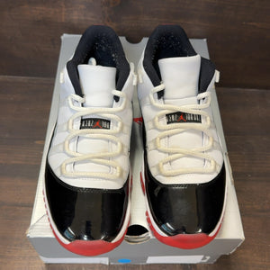 Jordan 11 Retro Low Concord Bred Size 9.5 (Pre-Owned) - Image 3
