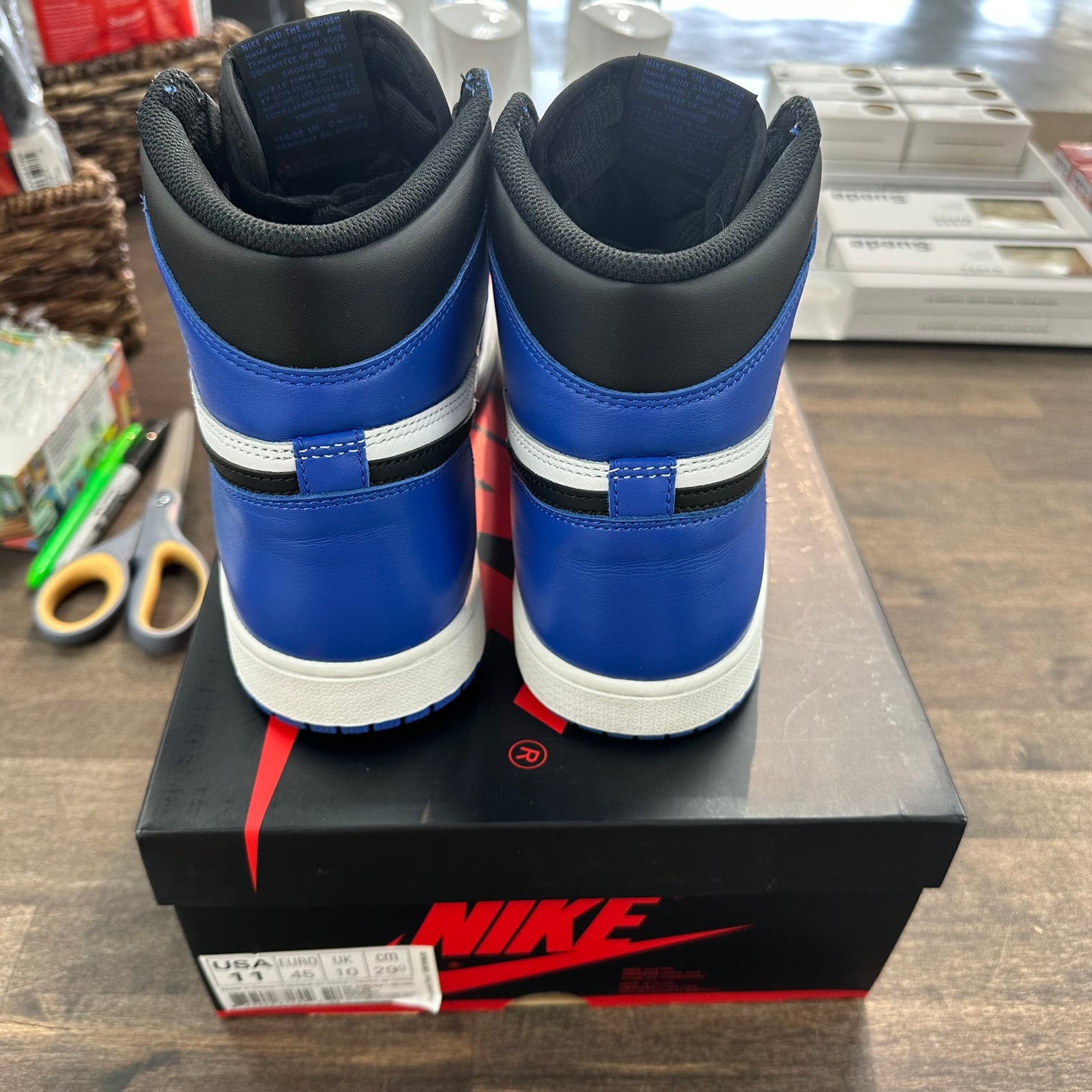 Game Royal Jordan 1 High (Lightly Worn)