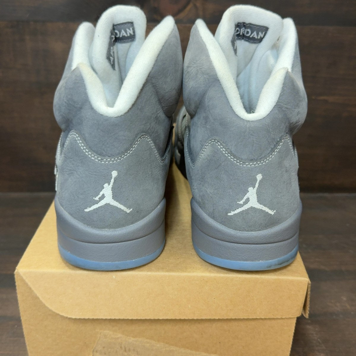 Jordan 5 Retro Wolf Grey (2026) Size 13 (Pre-Owned) - Image 5