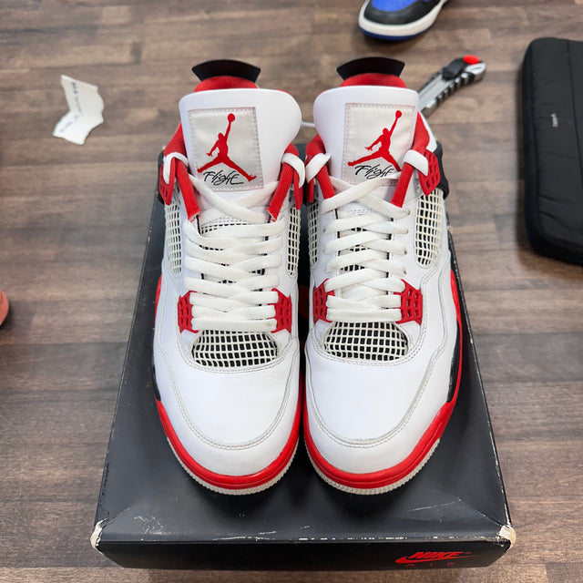 Fire Red Jordan 4 (2020) (USED)