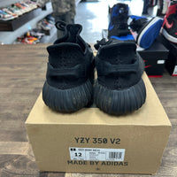 Onyx Yeezy 350 (USED)