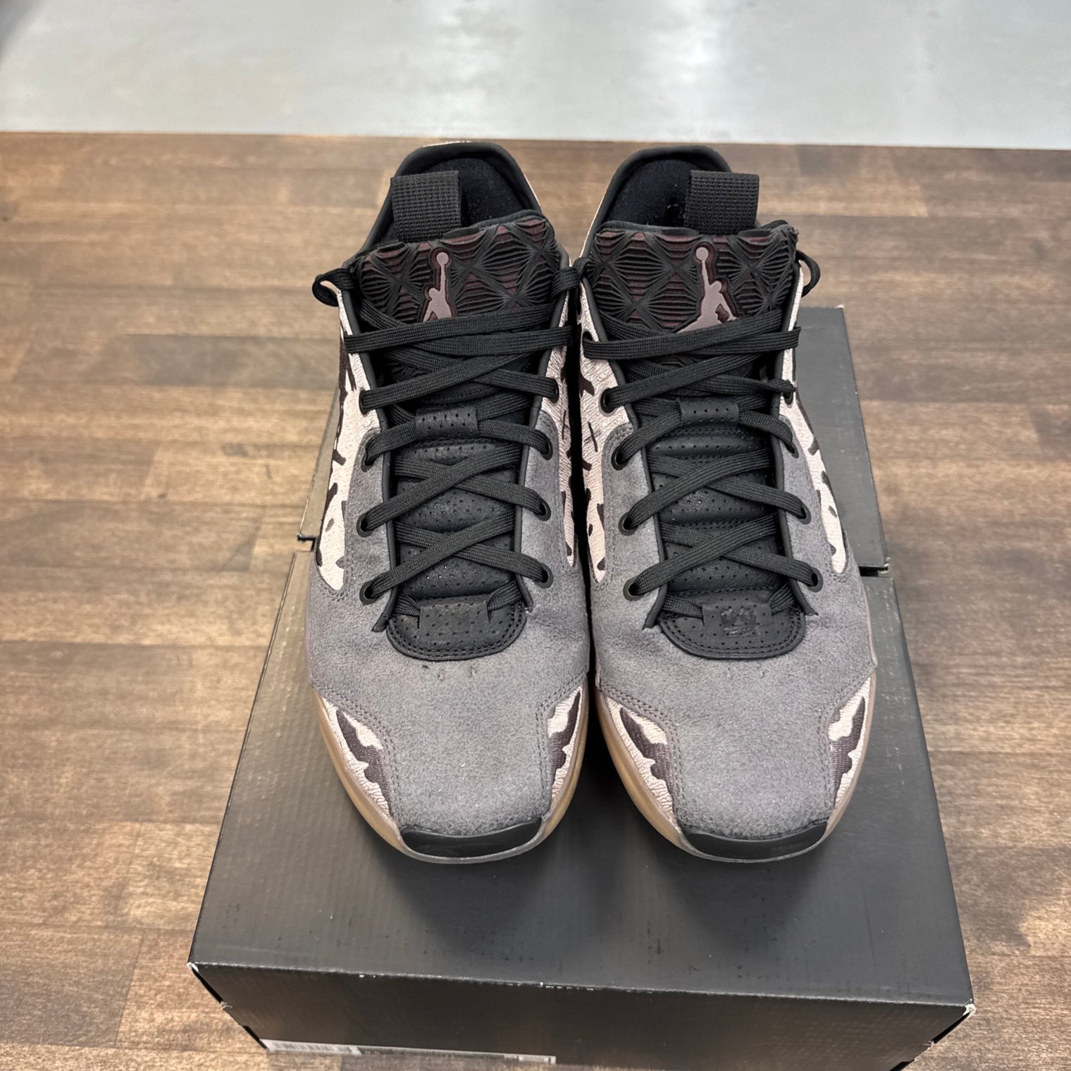 Jordan 39 A Ma Maniere While You Were Sleeping (USED)