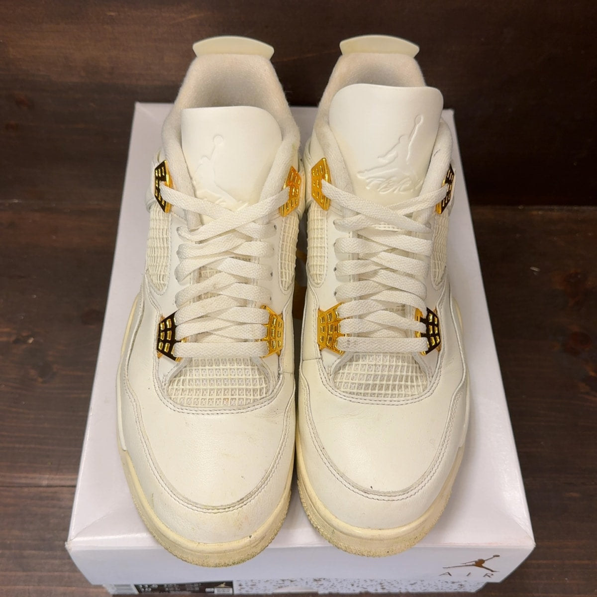Jordan 4 Retro Metallic Gold (Women's) Size 11.5W (Pre-Owned) - tag