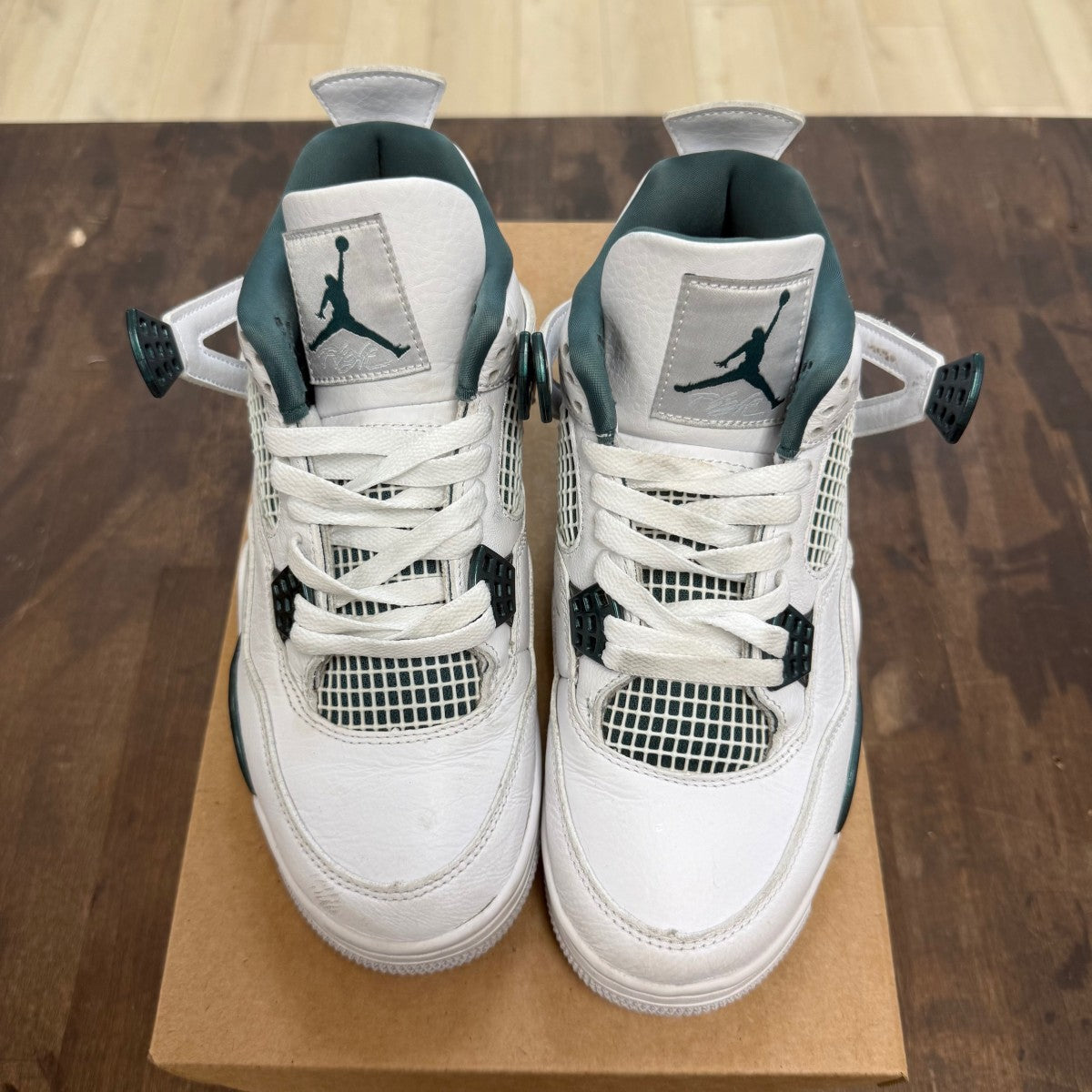 Jordan 4 Retro Oxidized Green Size 6 (Pre-Owned) - Image 2