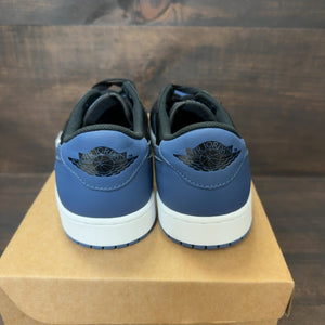 Jordan 1 Retro Low OG Mystic Navy Size 12 (Pre-Owned) - Image 4