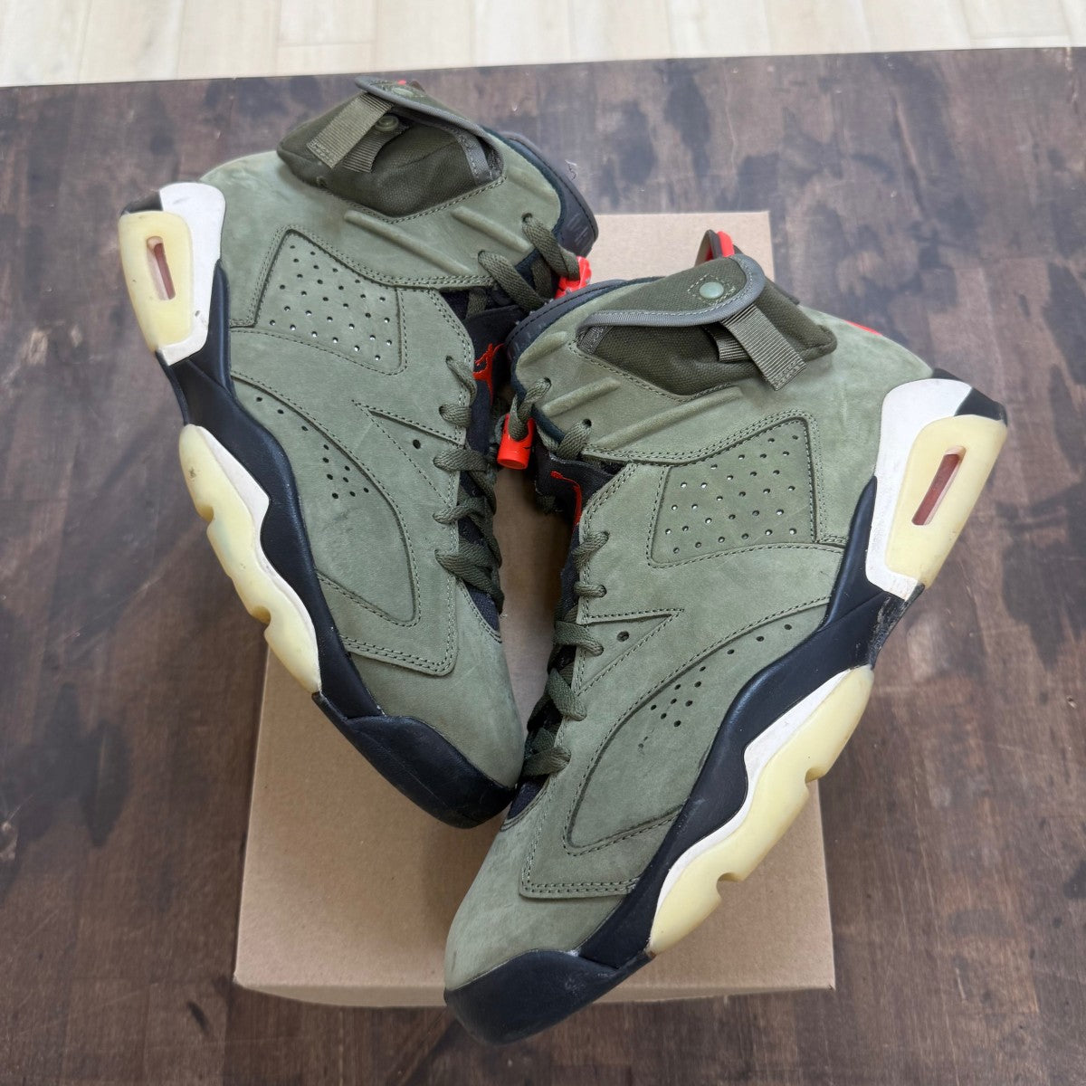 Jordan 6 Retro Travis Scott Size 11 (Pre-Owned) - Image 1