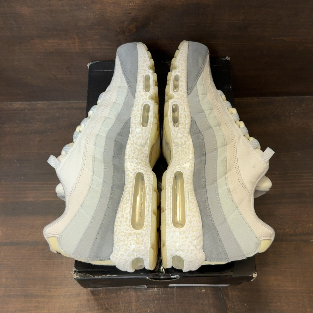 Nike Air Max 95 Light Bone GID Size 12 (Pre-Owned) - Image 6