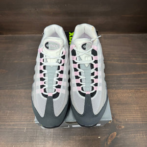 Nike Air Max 95 OG Big Bubble Pink Foam (Women's) Size 9W - Image 3