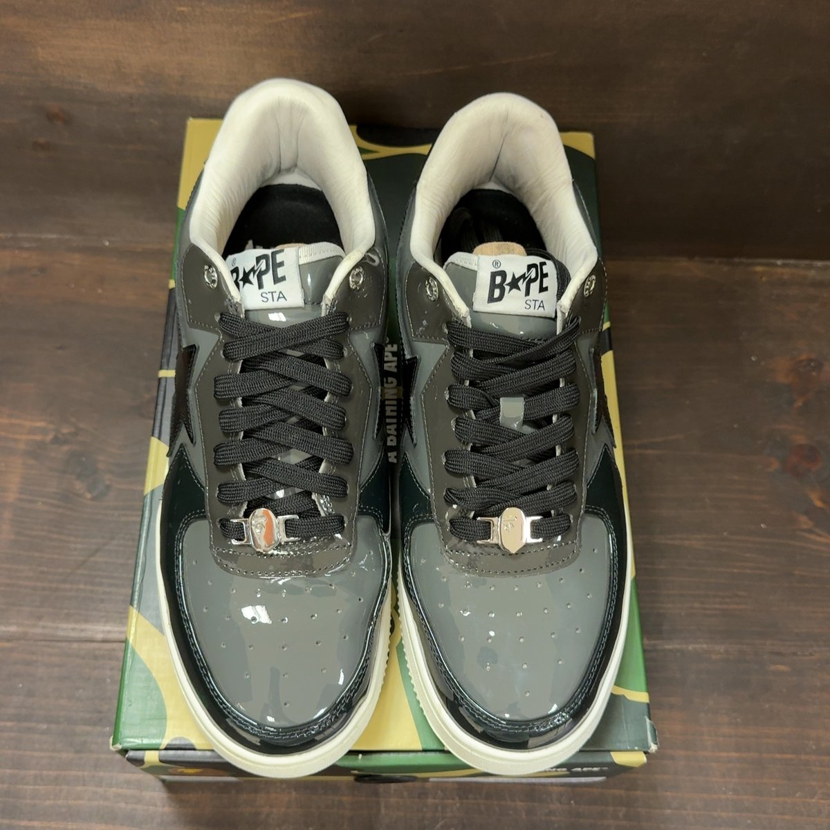 A Bathing Ape Bape Sta Icon M2 Black Size 10 (Pre-Owned) - tag