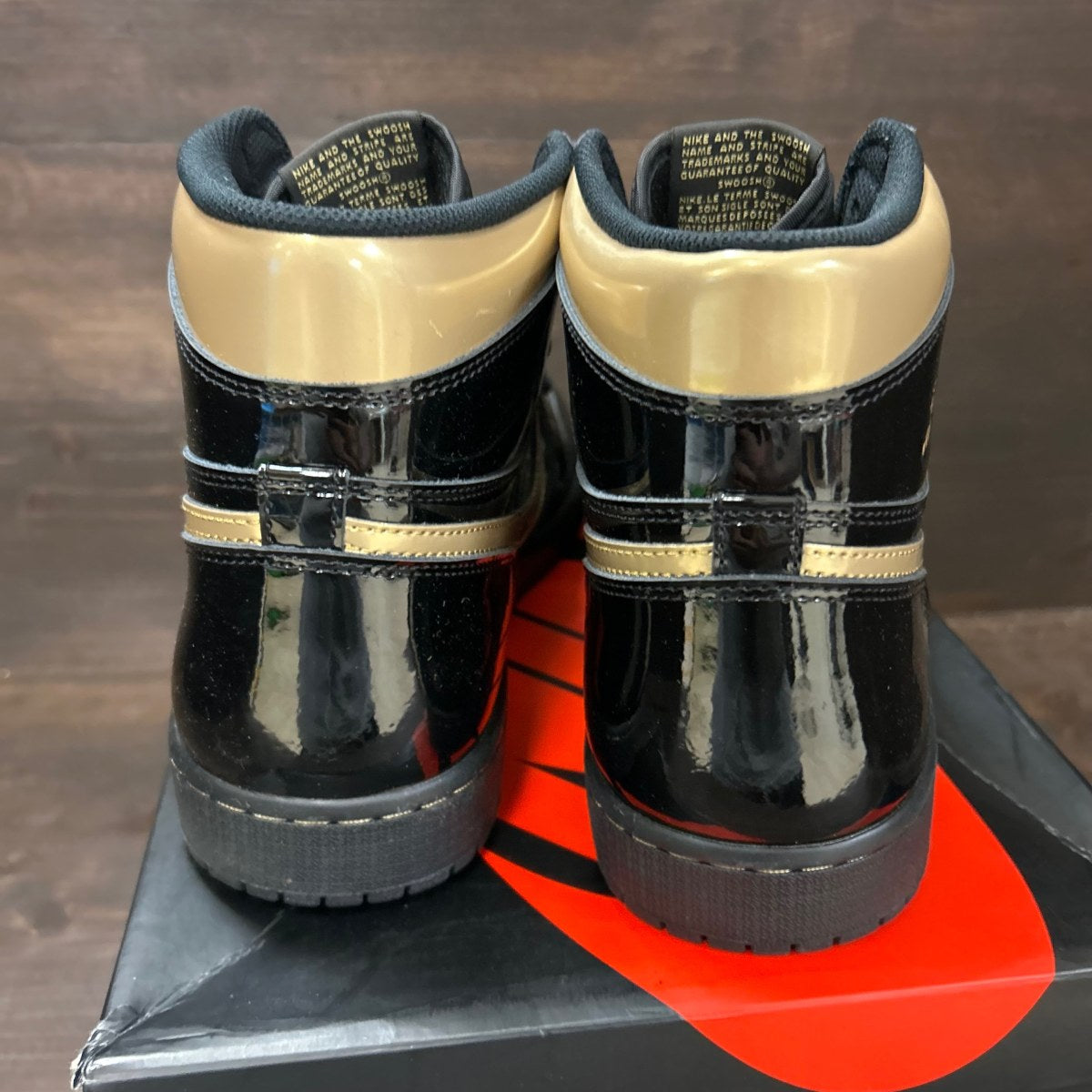 Jordan 1 Retro High Black Metallic Gold (2020) - Image 5