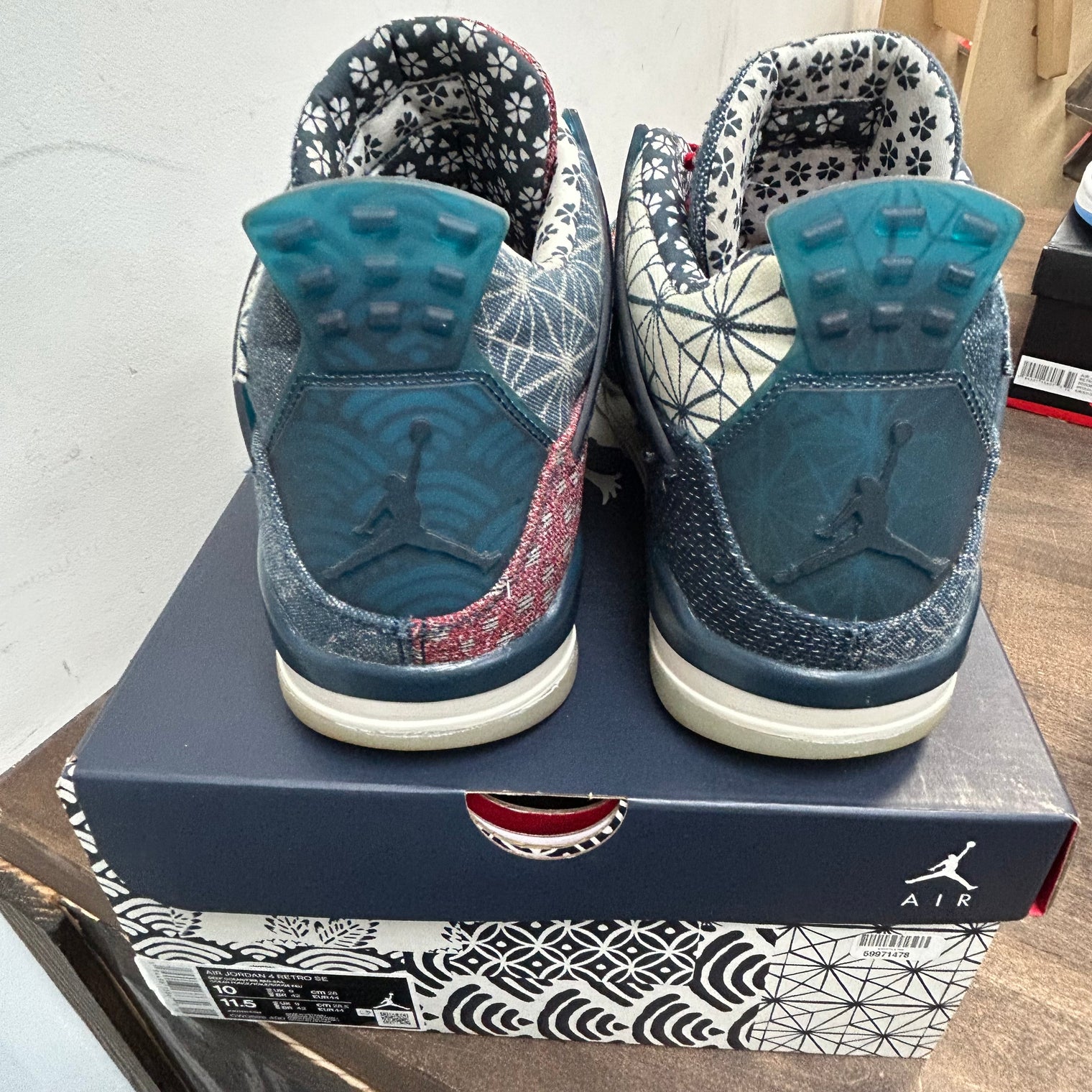 Sashiko Jordan 4 Retro (USED)