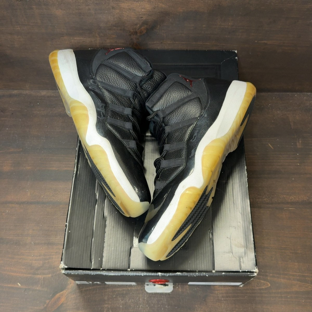 Jordan 11 Retro 72-10 - Image 2