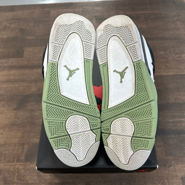 Seafoam Jordan 4 Retro (USED)