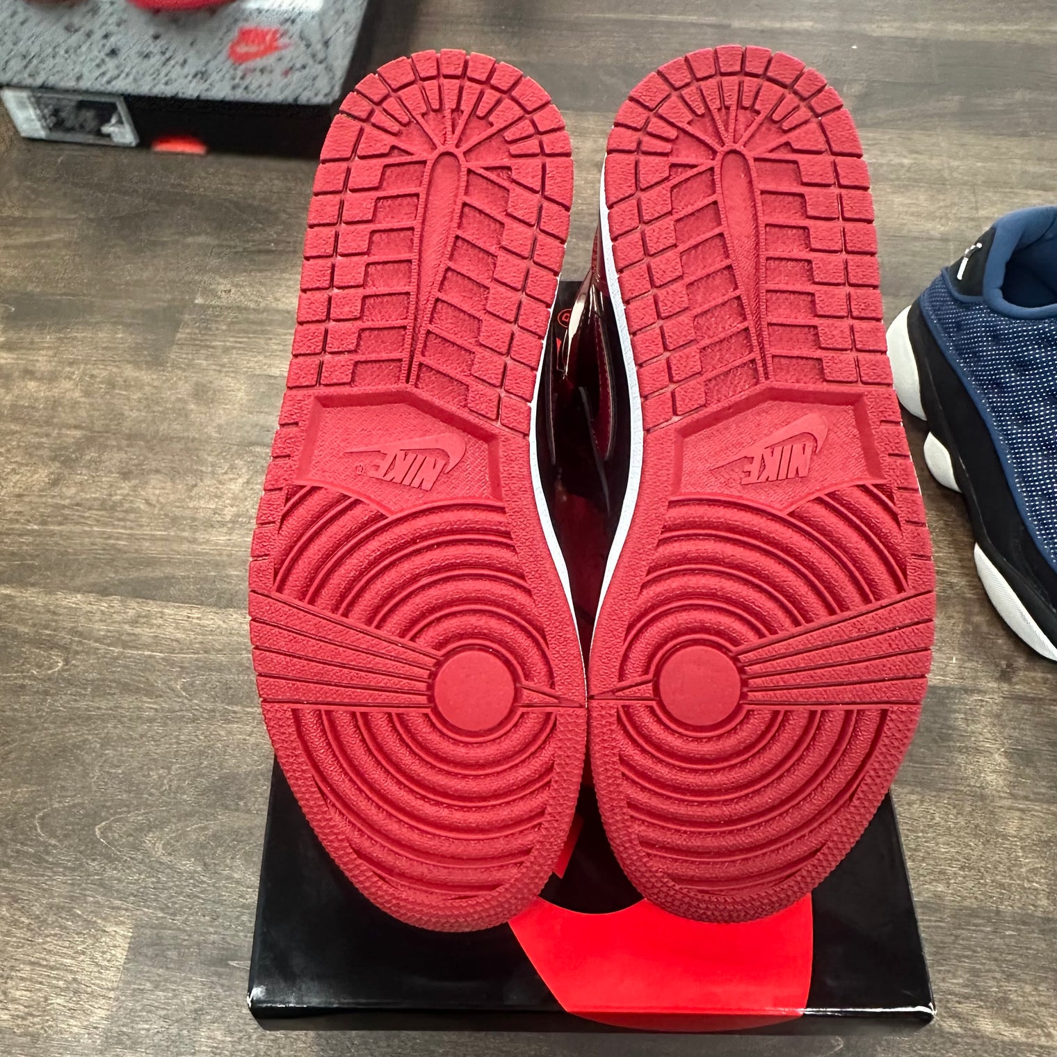 Patent Bred Jordan 1 High (USED)