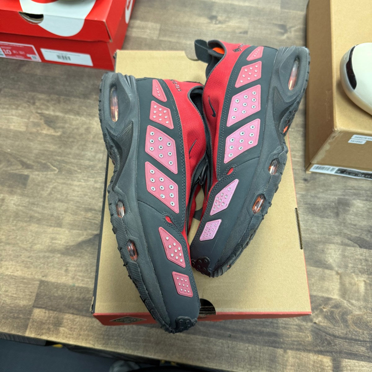 Nike Air Max Sunder Gore-Tex Hyper Crimson (Women's) - Image 1