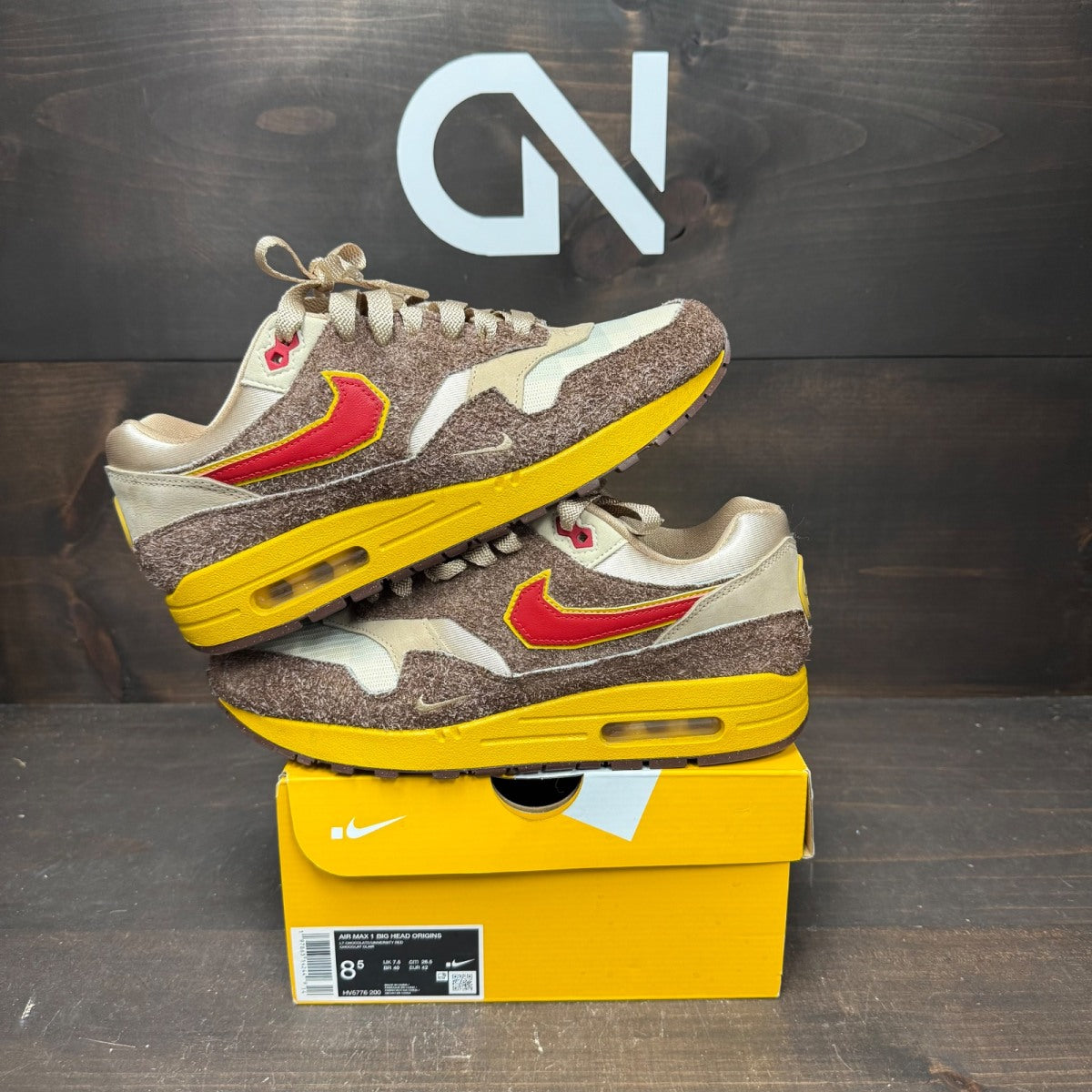 Nike Air Max 1 .SWOOSH Low Poly Big Head Origins Size 8.5 (Pre-Owned)