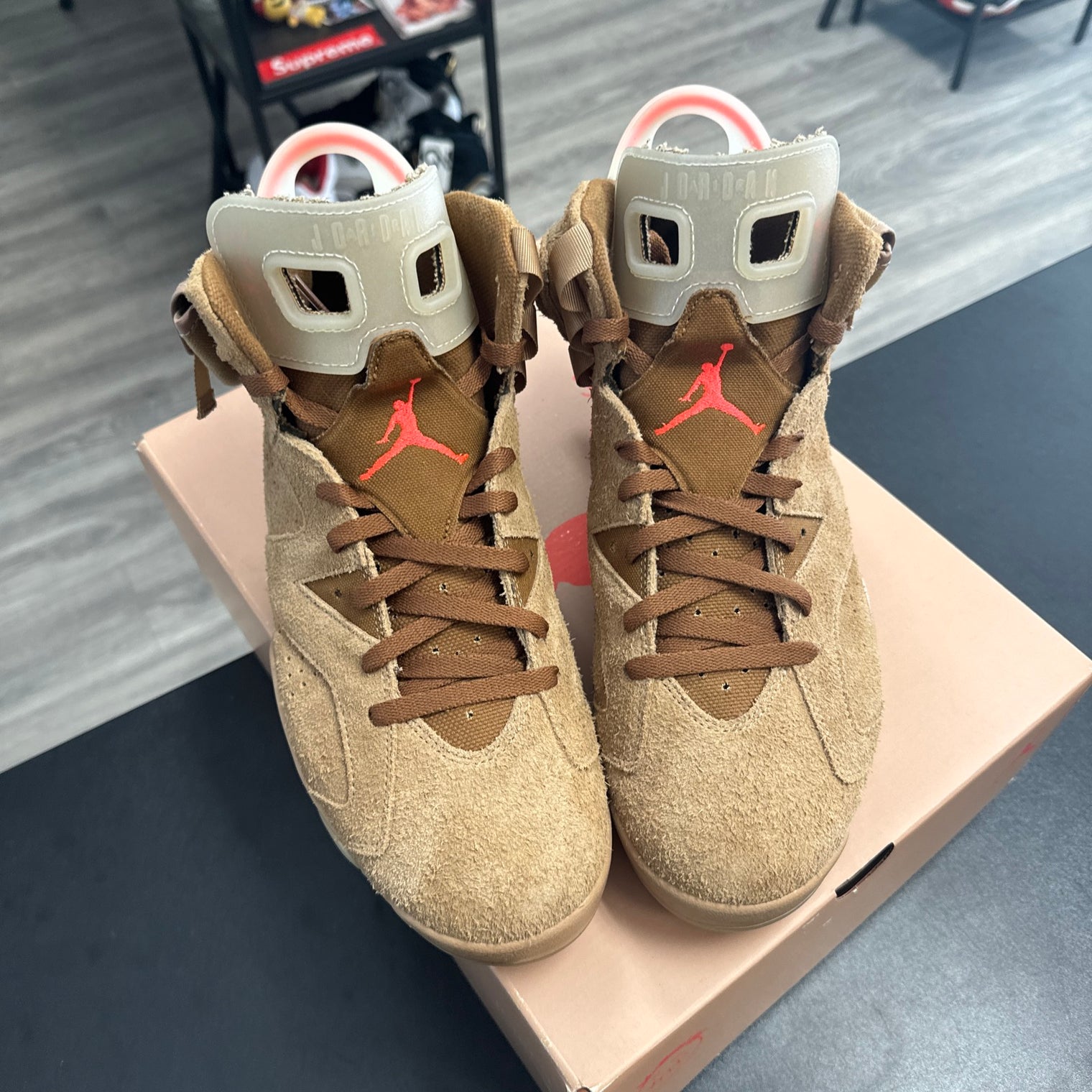 British Khaki Travis Scott Jordan 6 (USED)