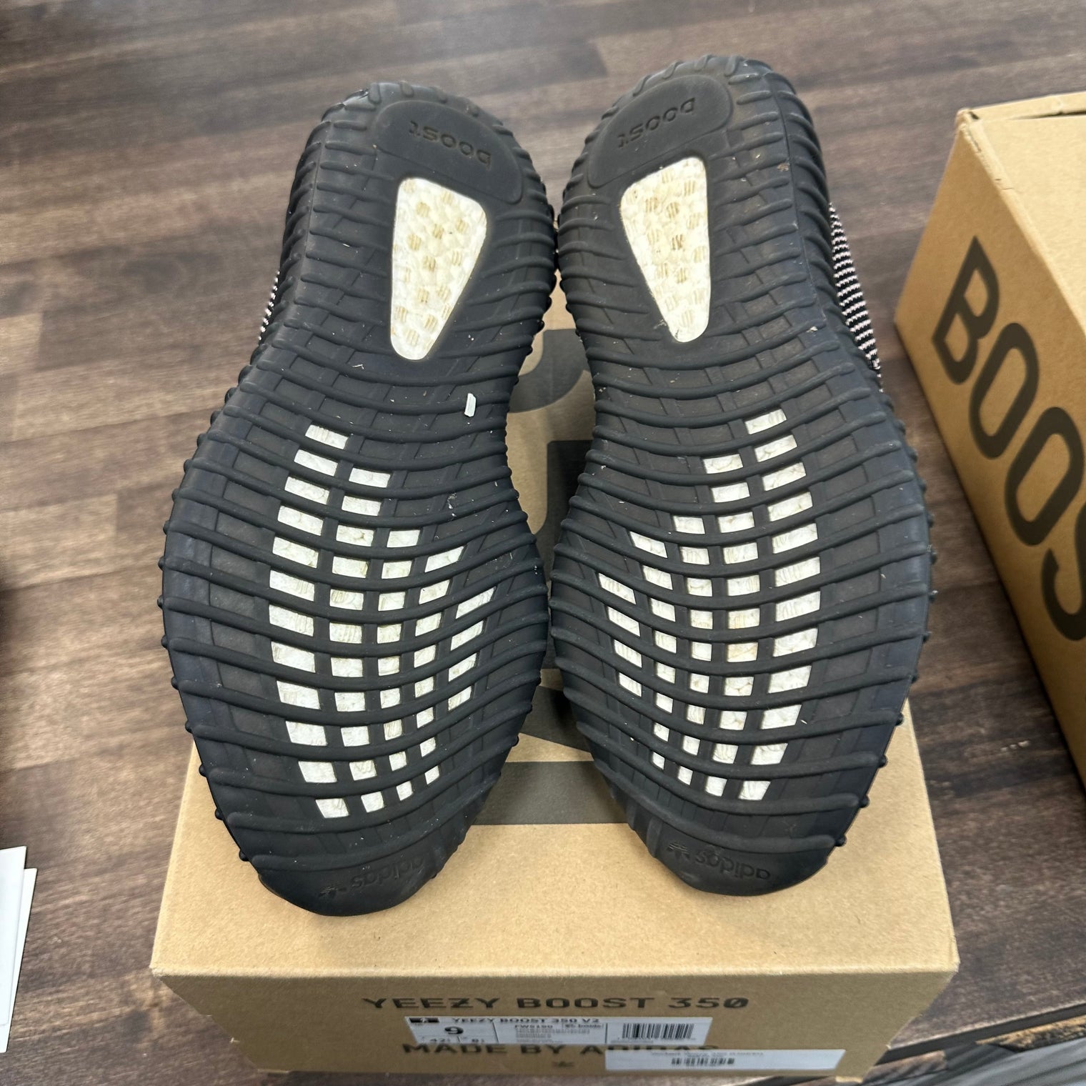 Yechiel Yeezy 350 (USED)