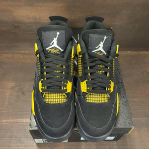 Jordan 4 Retro Thunder (2023) Size 8 (Pre-Owned) - tag