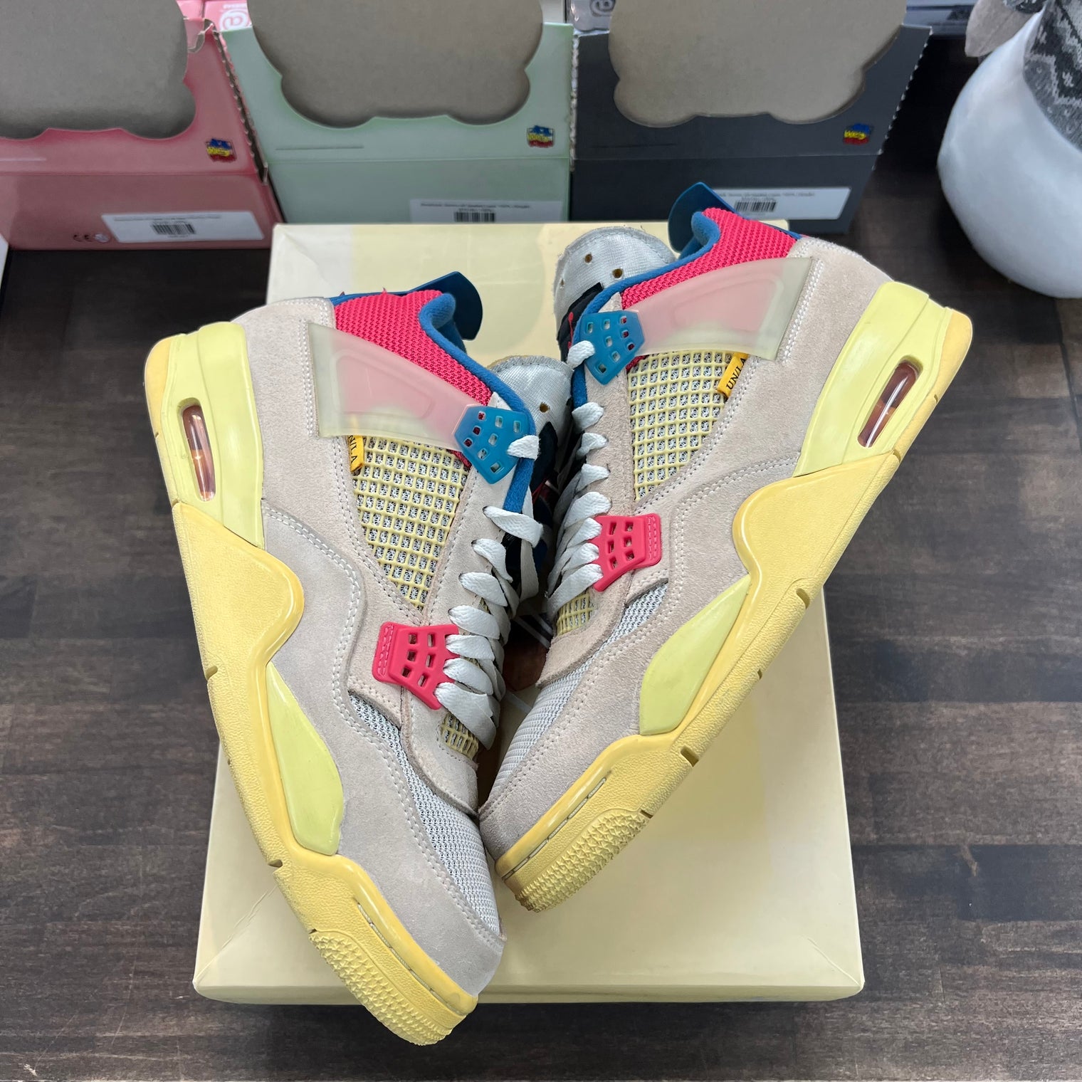 Union Jordan 4 Guava (USED)