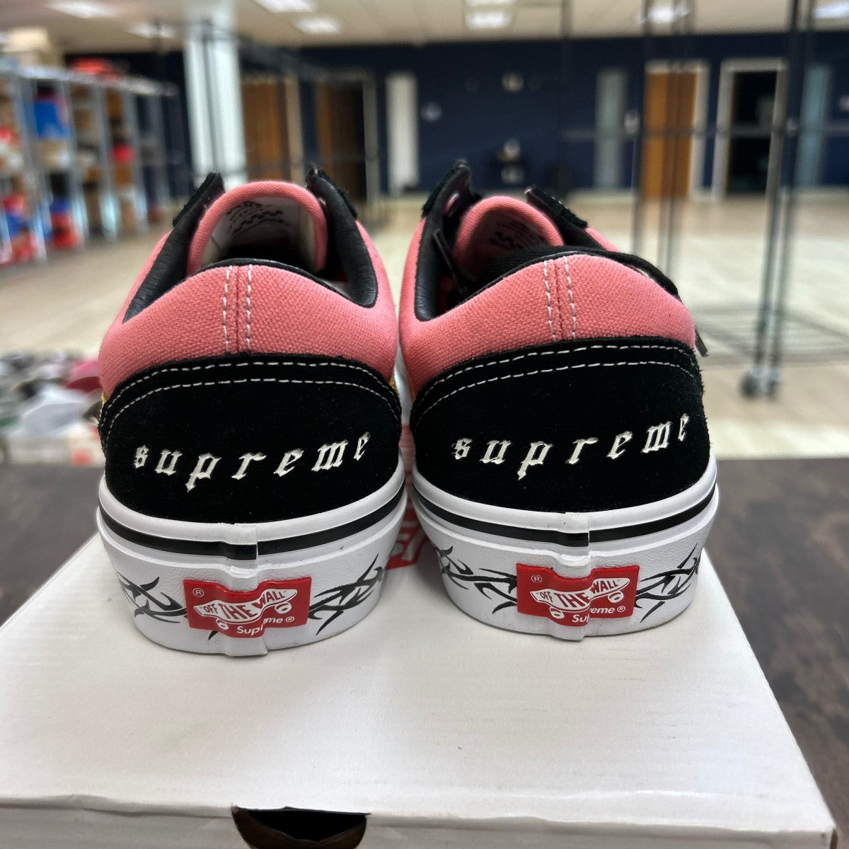 Vans Skate Old Skool Supreme Tribal Barbed Wire Pink - Image 4