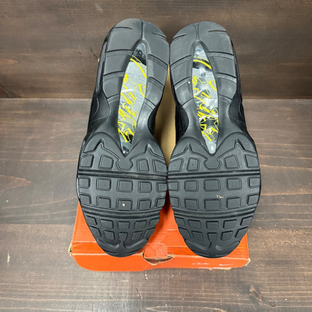 Nike Air Max 95 Corteiz Honey Black - Image 6