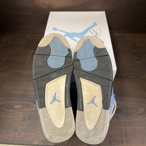 Jordan 4 Retro University Blue Size 9.5 (Pre-Owned)