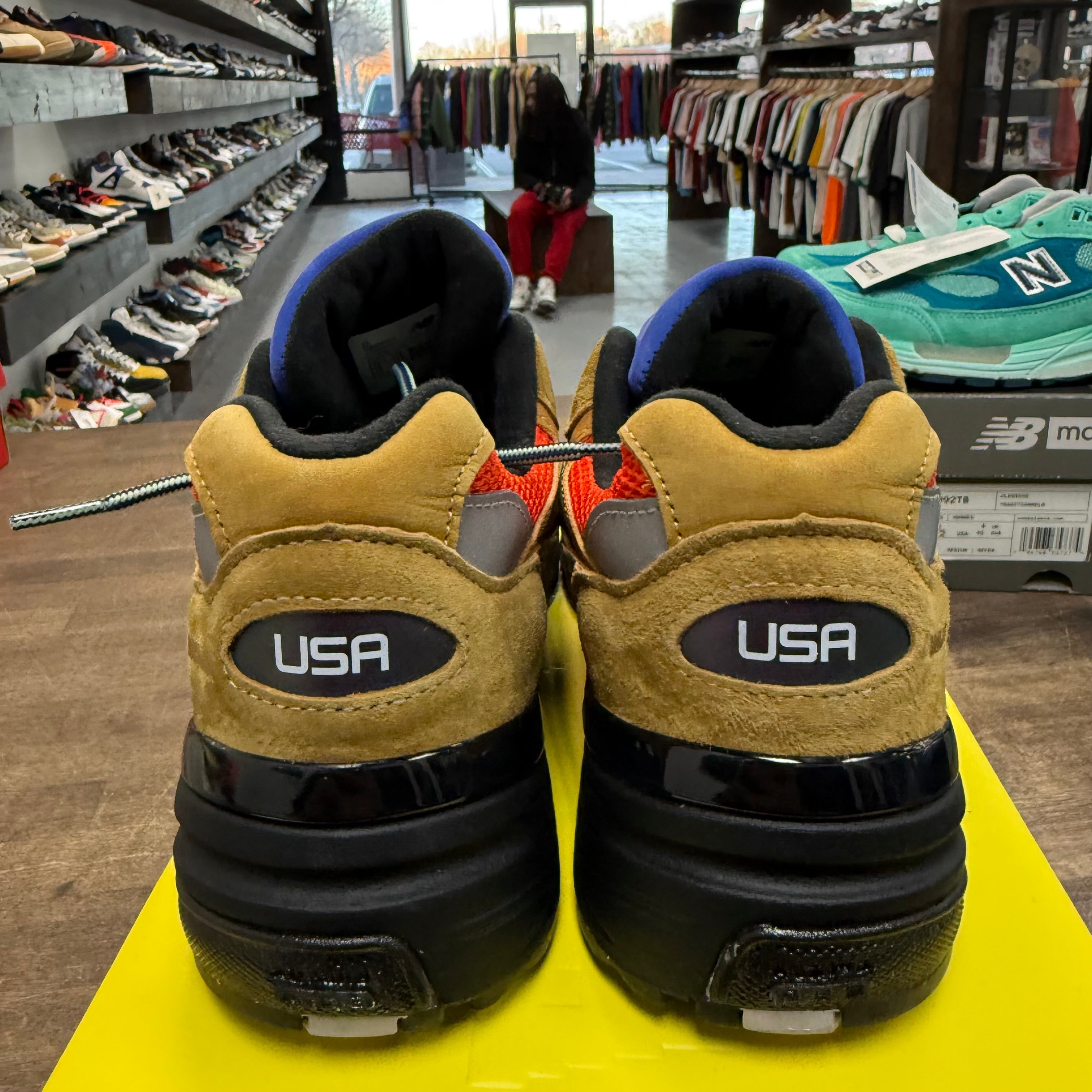 New Balance MiUSA Action Bronson Tiger Eye New Balance 992 (USED) Size 8.5 (Pre-Owned) - Image 3