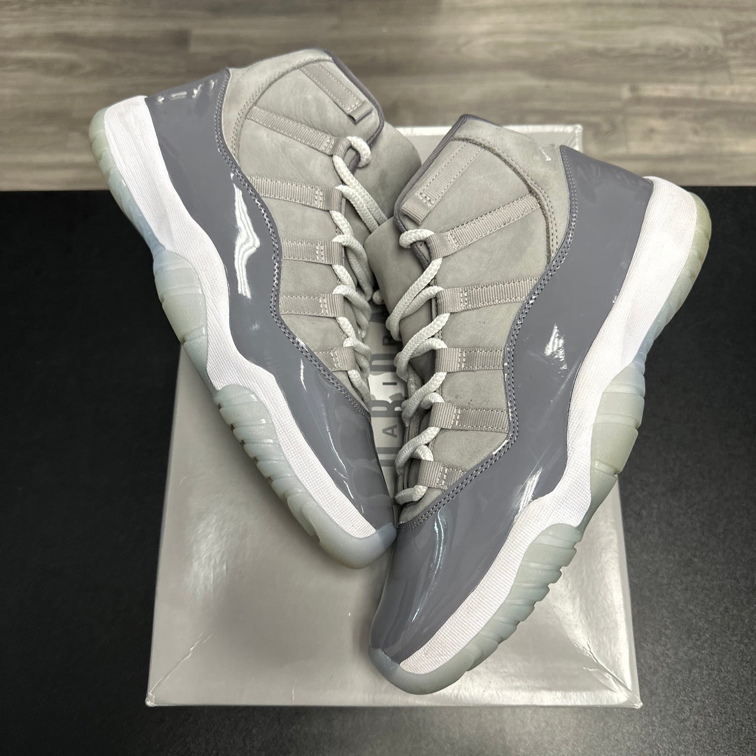 Cool Grey Jordan 11 (USED)