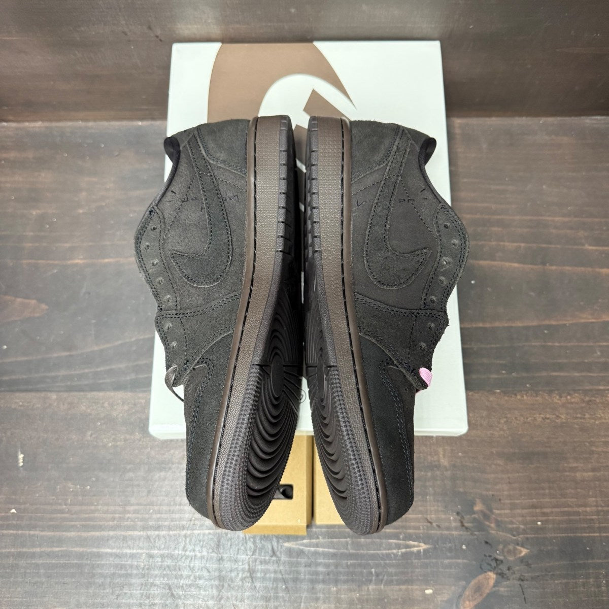 Jordan 1 Retro Low OG SP Travis Scott Velvet Brown Size 8.5 (Pre-Owned) - side