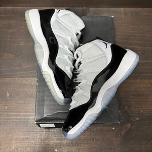 Jordan 11 Retro Concord (2018) (GS) Size 6.5Y (Pre-Owned) - back