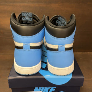 Jordan 1 Retro High OG UNC Toe Size 8 (Pre-Owned) - aux