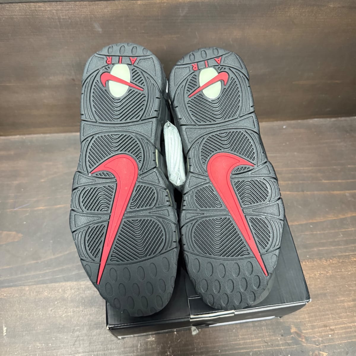 Nike Air More Uptempo Supreme Suptempo Black Size 8.5 (Pre-Owned) - box