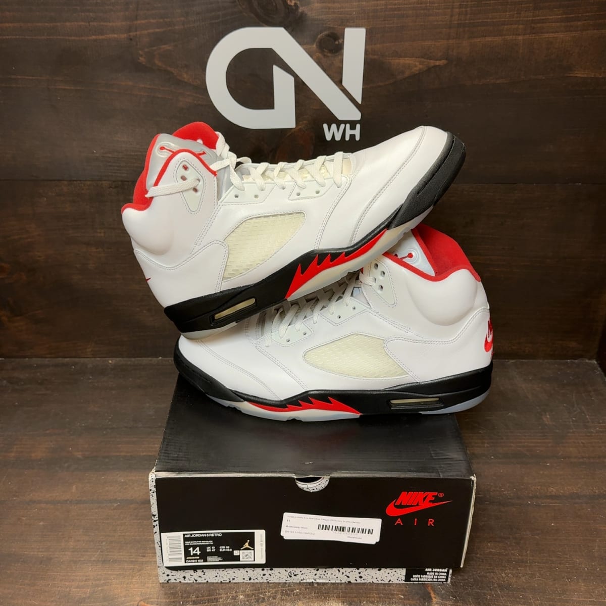 Jordan 5 Retro Fire Red Silver Tongue (2020) Size 14 (Pre-Owned) - front