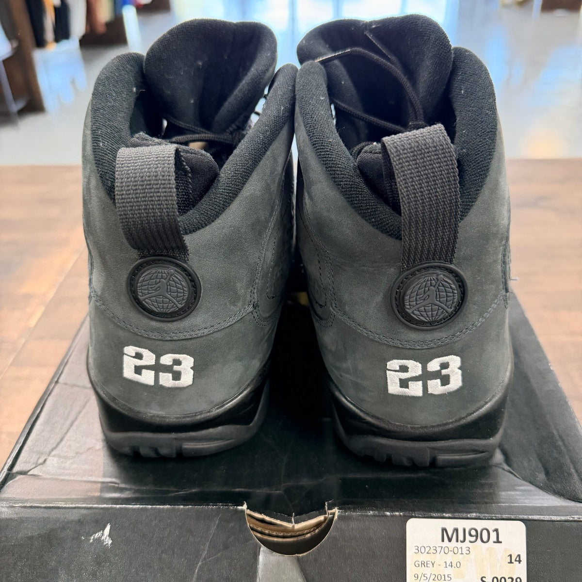Jordan 9 Retro Anthracite - Image 4