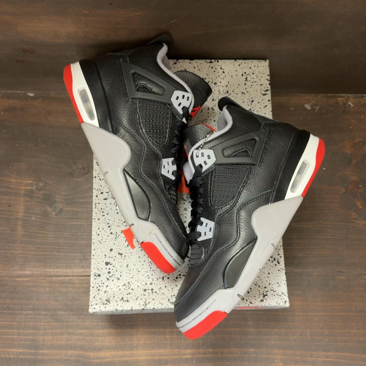 Jordan 4 Retro Bred Reimagined (GS) - Image 2