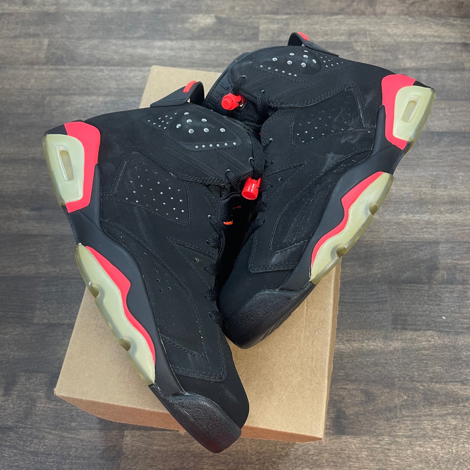 Infrared Jordan 6 (USED, No Box)