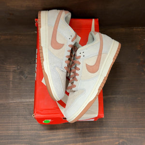 Nike Dunk Low Fossil Rose - Image 2